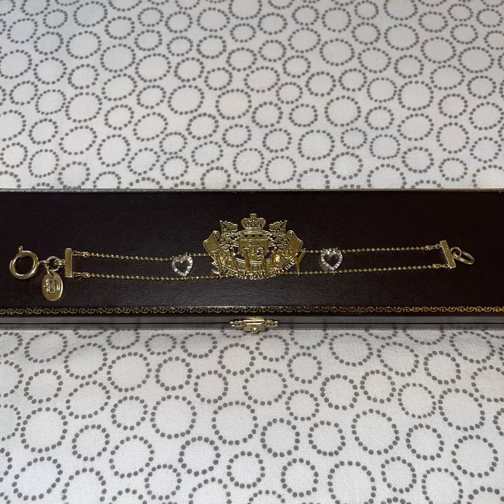 ❤️ JUICY COUTURE Vintage Bracelet Gold With Rhinestones and “Juicy” letters - Picture 6 of 9